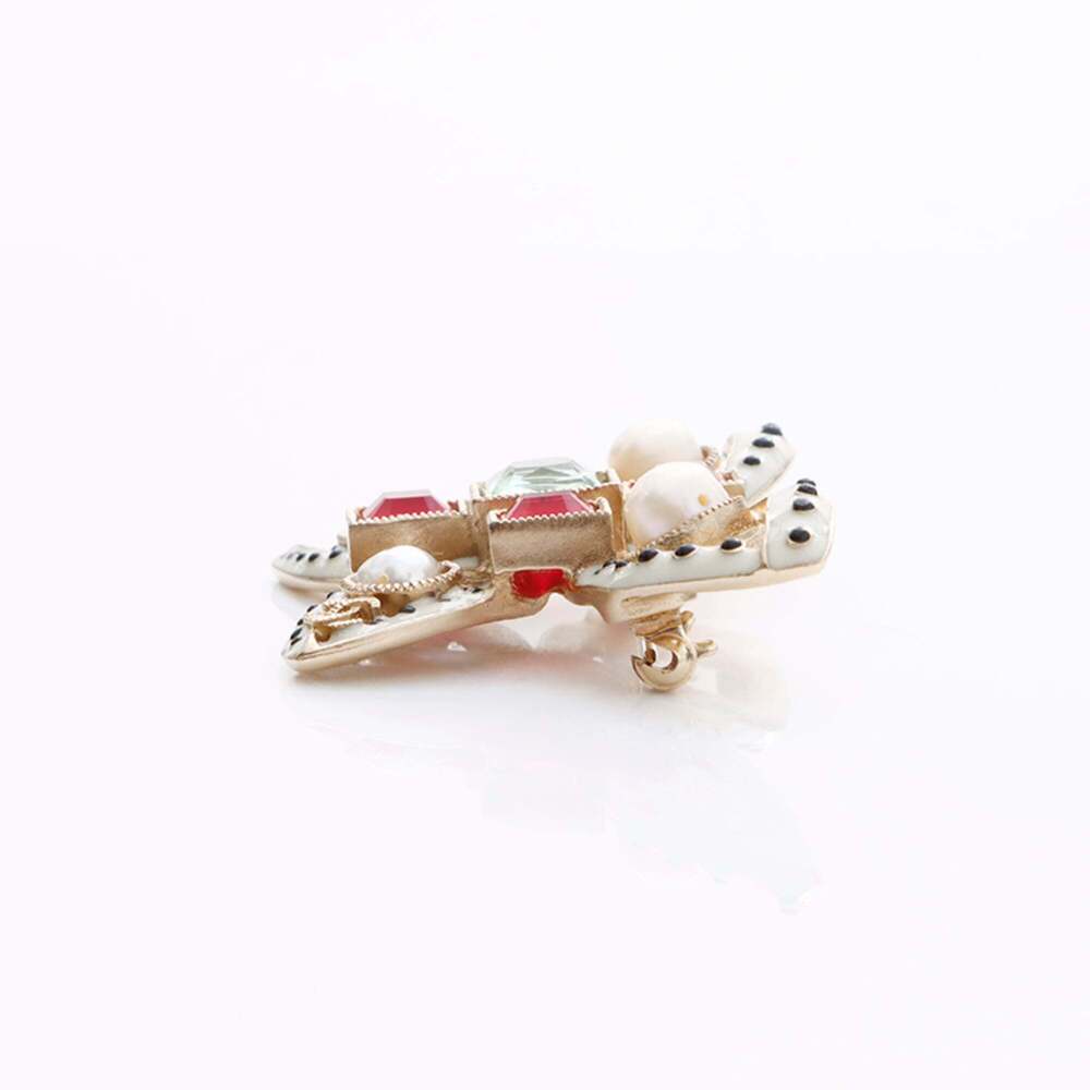 CHANEL Red Brooch - Picture 6 of 8